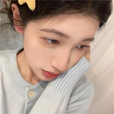 街头俏妞
